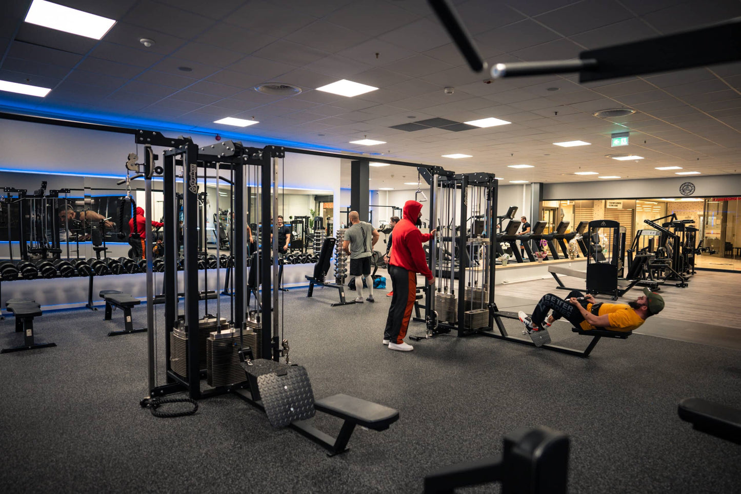 215DK Multi Gym/8-Station with Cable Cross