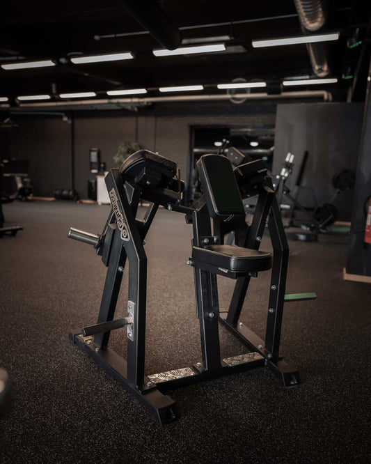 050 Biceps Curl Machine