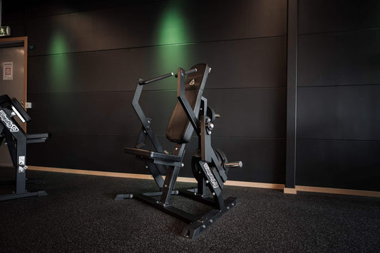 051 Iso Lateral Triceps