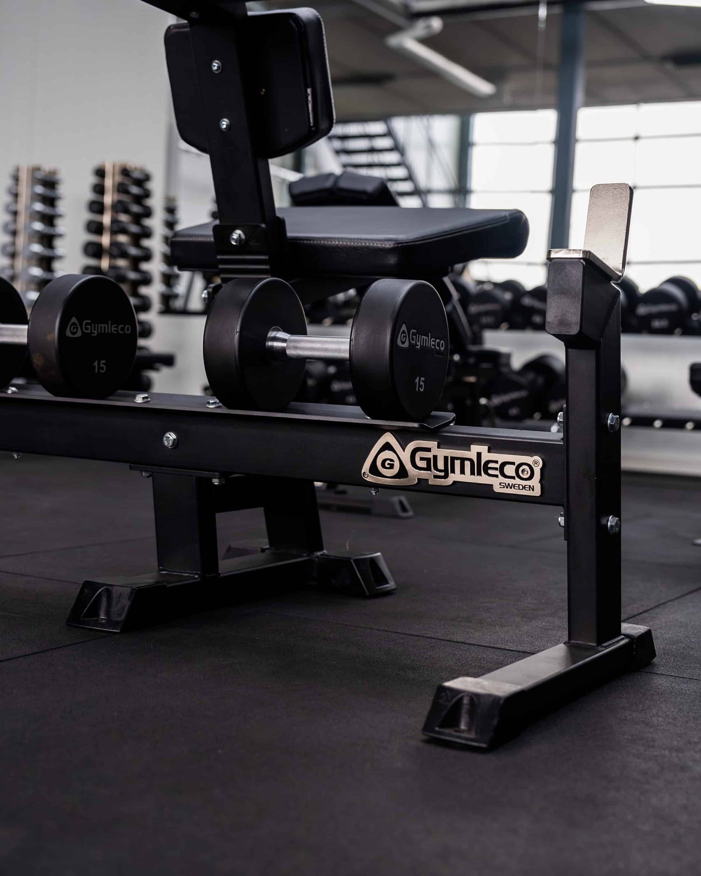 118 Seal Row Bench, Open model