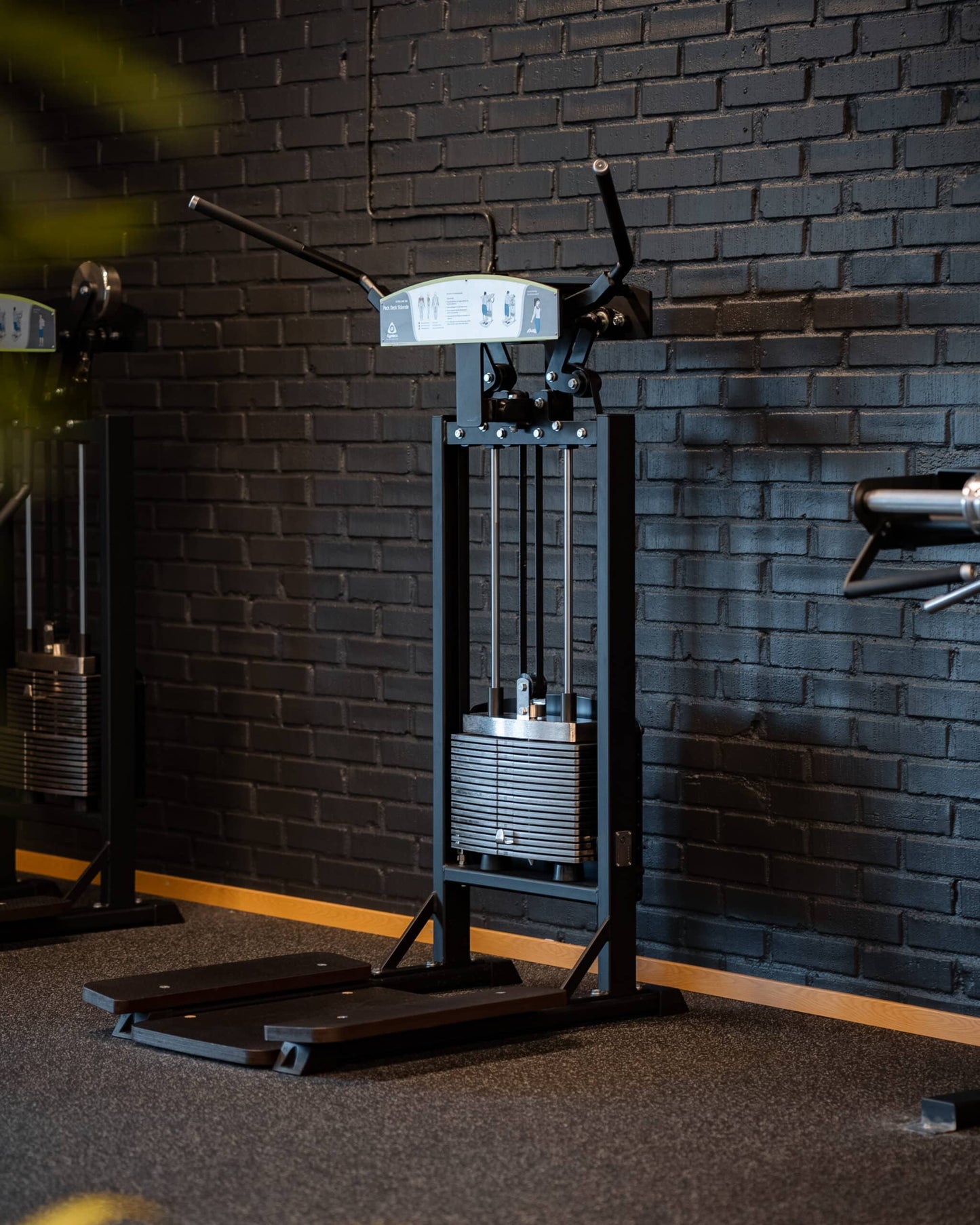 326 Standing Pec Fly