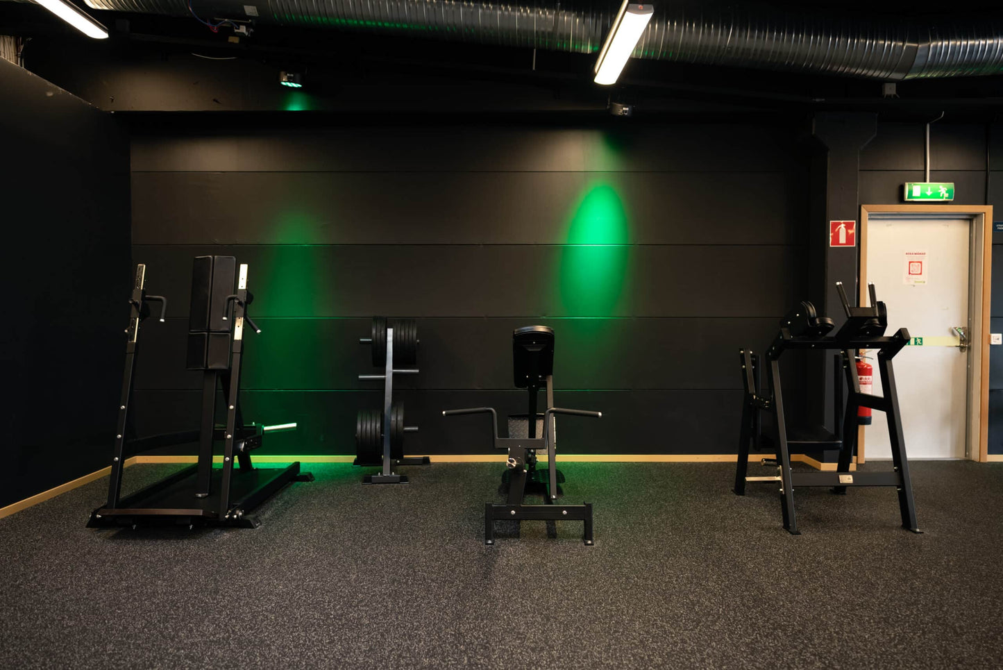 116 Incline T-Bar Row