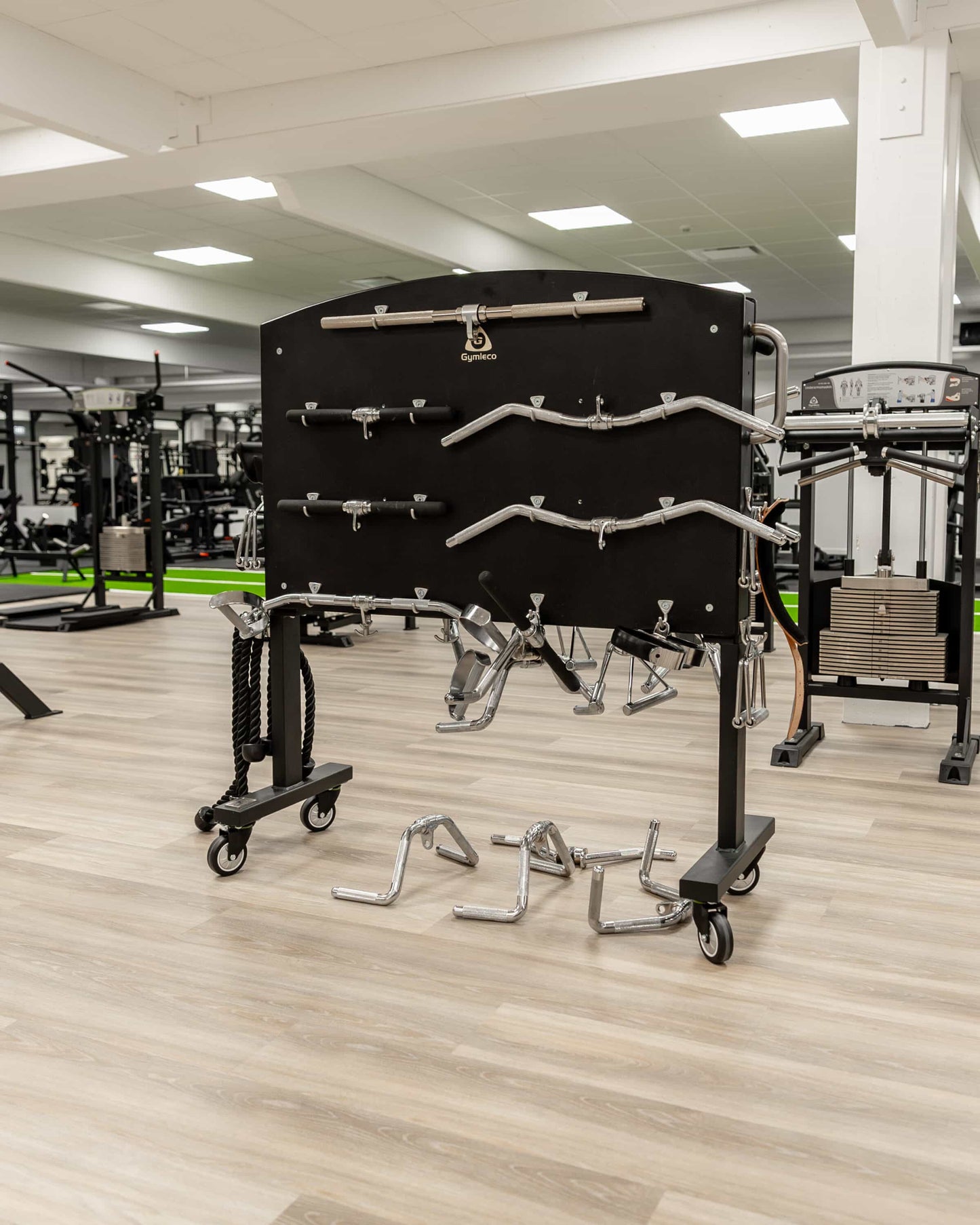 Carriage for Handles