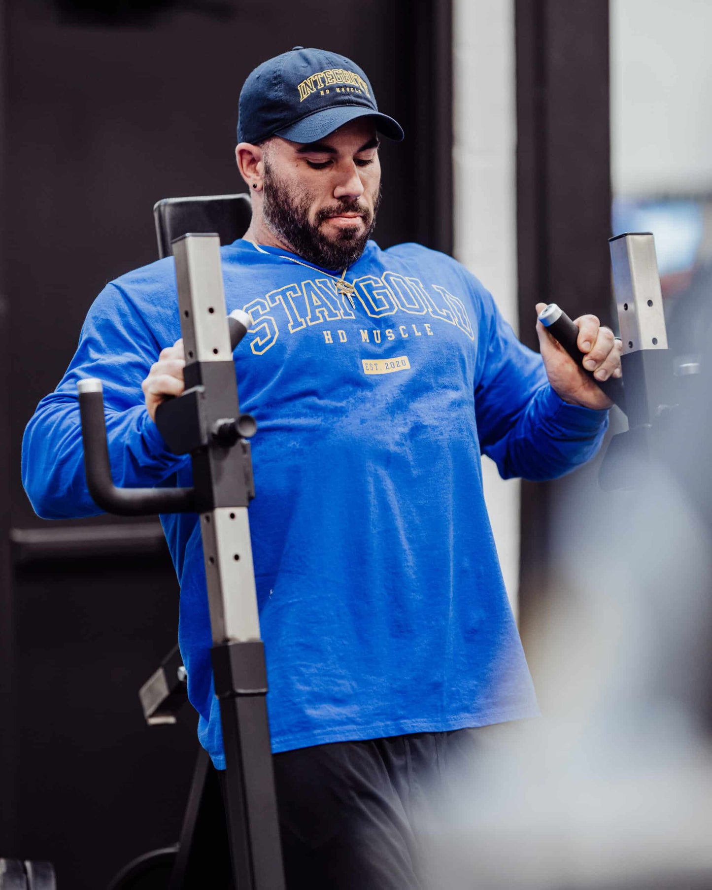 028 Standing Chest Press