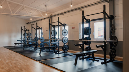 Viktlyftning podium - Weightlifting podium