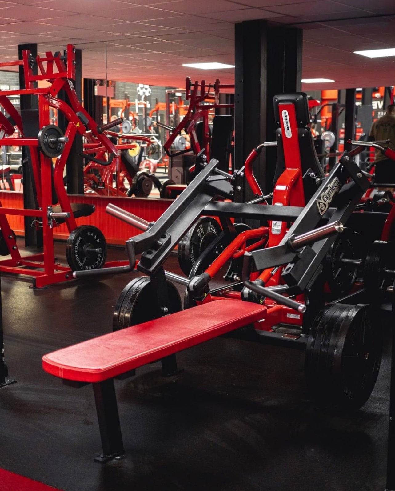 022 ISO Lateral Bench Press, Horizontal