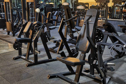 051 Iso Lateral Triceps